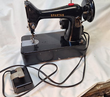 Vtg. Singer Simanco Spartan 192K Sewing Machine Simanco RFJ 98Working picture