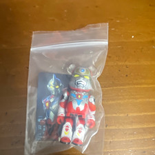 Medicom Toy Be@rbrick Ultraman Plastic Figure Red/Silver/White w/ Card Bagged picture