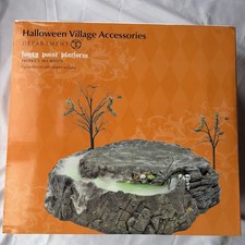 BRAND NEW RETIRED Department 56 Foggy Point Platform #809379 Halloween Village picture