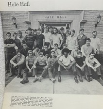 Vtg. Photo Of Residents Of Hale Hall University Of Evansville IN 1970-71 With ID picture