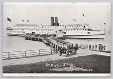 Steamboat C.H. NOR-LOWELL at Fort H.G. Wright Norwich Line Postcard picture