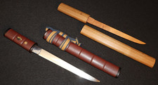 Yoroidoshi 鎧通し Tanto, Tadayoshi 忠吉 Signed, Inrokizami Saya 印籠刻鞘 Very Thick Blade picture