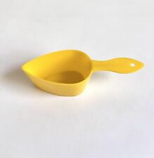 Vintage CBI Approved Coffee Measure Yellow 4