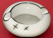 Fukagawa Arita Japan Ashtray Starburst Atomic MCM Porcelain White 713 Pattern picture