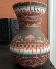 Authentic Navajo Vase Pottery Hand Etched Signed D SM 07 Native American Art picture