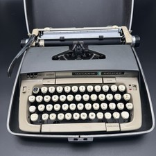 Vintage Smith Corona Galaxie Deluxe Portable Manual Typewriter W Case - Nice picture