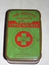 VINTAGE 1940-50S BSA BOY SCOUTS OF AMERICA METAL BELT FIRST AID KIT picture
