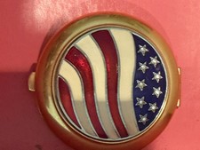 ESTEE LAUDER EMPTY POWDER COMPACT BIN picture