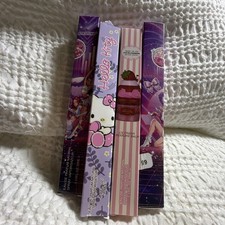 Hello Kitty 1.18 Oz Siyiping 1.17 Oz And 1.17 Oz Lataffa Berry On Top picture
