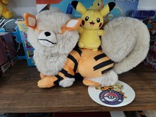 Pokemon Center Okinawa Exclusive Pikachu and Arcanine, Brand New picture