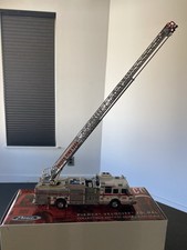 Twh 093–01153Twh Collectibles 1-50 Scale Frisco Pierce Velocity 75’ Hal picture