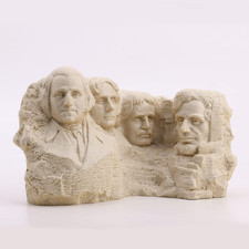 Unicorn Studios Wu76530Va Mount Rushmore Sculpture Statue Figurine picture