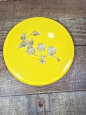 VTG 1970 Wondermold Industries  Resin Crystaline ColleYellow Rose Trivet, 6.5