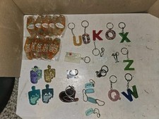 32 Vintage 70s/80s Keychains,4 Princess Phone,WFIL,Resin,Miami Dolphins,Sears picture