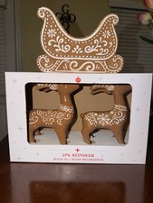 2026 ALDI Merry Moments GingerBread Sleigh and Reindeers picture