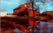 Hex Sign Barn Near Allentown PA Dutch Country Vintage Postcard 5P21-6 picture