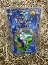 Vintage 2000 Disney Theme Park Buzz Lightyear Space Ranger Spin Diecast Vehicle picture