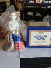 Avon Topaze Cologne Betsy Ross Waving Flag Figurine Bottle 4 fl oz w/ Box picture