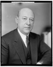 Photo:Hon. William W. Arnold Portrait picture