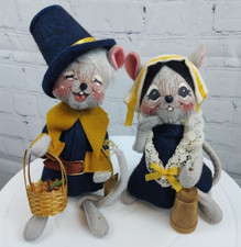 Vintage 1998 Annalee Colonial Pilgrim Boy/Girl Mice Set w/ Tags Made In USA picture