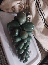 VINTAGE HUGE GREEN JADE GRAPE CLUSTER With Leaves 10