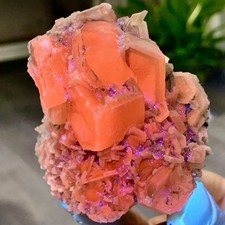234G  Natural Calcite UV Fluorescence Effect Crystal Cluster Mineral picture