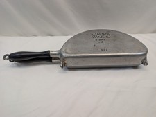 Vintage Wagner Ware Sidney -O- #821 Hinged Omelette Pan Fold Over Maker picture