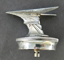 VERY RARE VINTAGE 1920's WINGED FLYING THERMOSTAT RADIATOR CAP like MOTO METER picture