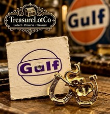 Vintage 1968 Gulf Oil Republican Elephant Horseshoe Political Lapel Pin w/Card picture