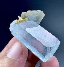 Beautiful Aquamarine Crystal Specimen From Skardu Pakistan 120 Carat picture