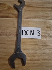 Vintage VANADIUM TOOL CO. 1- 1/16