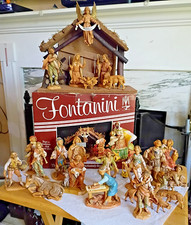 lot 25 Vintage Fontanini 3 to 5 Inch Nativity Set Italian Wood Stable Wise Man O picture