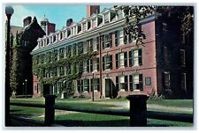 c1960's Connecticut Hall Yale University New Haven Connecticut Unposted Postcard picture