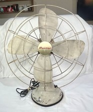 Vintage Hunter CG-16 CG1661 Oscillating Table Fan 16