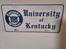 Vintage University Of Kentucky Wildcats Metal License Plate Accessory Old Logo picture