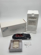 Danbury Mint 1948 Buick Roadmaster Convertible 1:24 Diecast Dark Blue w/ Top picture