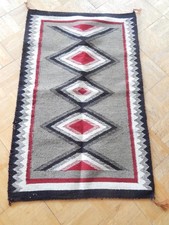 FINE WEAVE VINTAGE NAVAJO INDIAN 'CRYSTAL