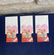 Strawberry Shortcake Valentines Vintage 80's - 3 Cards & 3 Envelops - NEW Unused picture