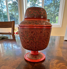 Antique Burmese Lacquered Temple Vase (Hsu’n-ok) with Lid picture