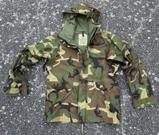 NWOT Medium Regular USGI Gen 1 ECWCS Woodland Camo GoreTex Parka Jacket picture