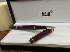 Montblanc Meisterstück Classique Burgundy Red Gold Trim Rollerball Pen Luxury picture