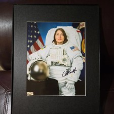 NASA ARTEMIS 2 ASTRONAUT CHRISTINA KOCH SIGNED AUTOGRAPHED 8X10 FRAMED PHOTO COA picture