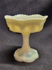RARE Antique Heisey Custard Glass Pedestal Compote, Early 1900s. Beautiful picture