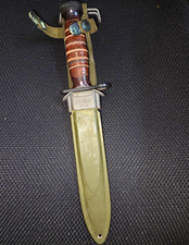 Camillus US WW2 Knife w/ U.S. M8A1 VP Co Scabbard picture