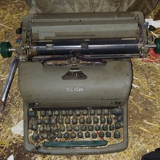 Vintage 1954  R.C. Allen 700 Visomatic Typewriter picture