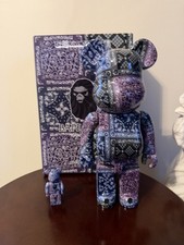 Authentic Bape Bandana Bearbrick 400% & 100% picture