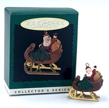 VTG Hallmark Miniature The Night Before Christmas Series #5 1996 Ornament NOS picture