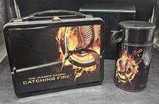 The Hunger Games Catching Fire Collectible Lunchbox  with Thermos 2013 NECA picture