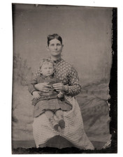 1870s Mother and Toddler Painted Backdrop 1/6 Plate Antique Tintype picture
