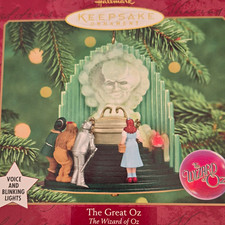 Hallmark Great Wizard of Oz Magic Ornament picture